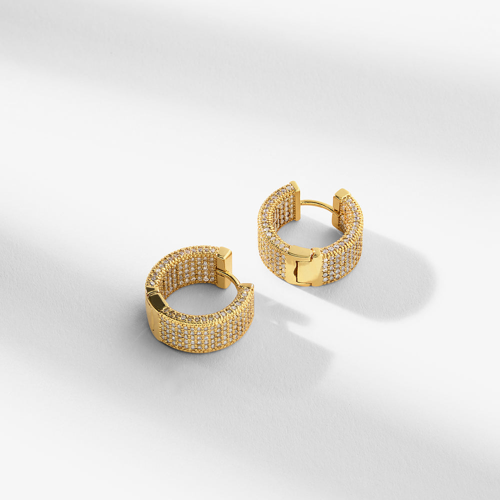 packshot image of the romy earrings in gold
