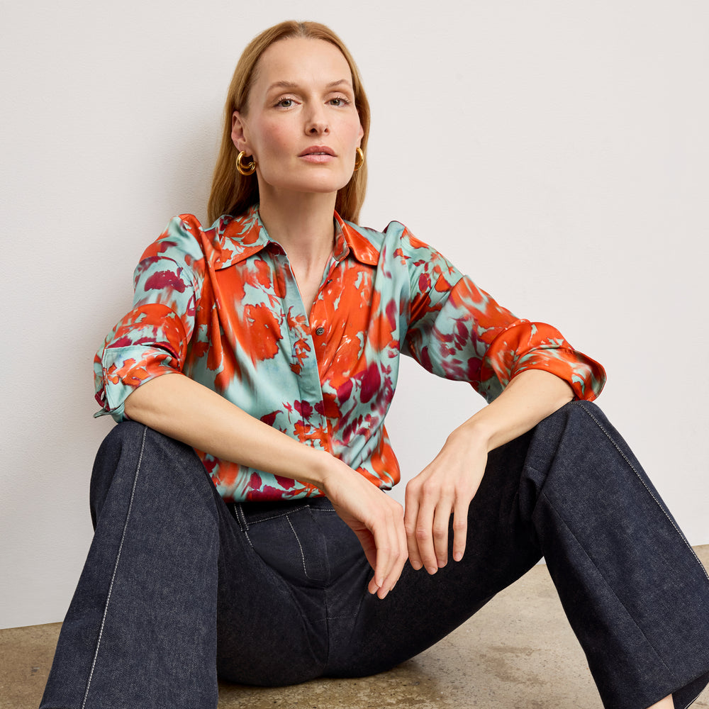 Front image of a woman wearing the Mira Top in Ombre Floral Printed Viscose