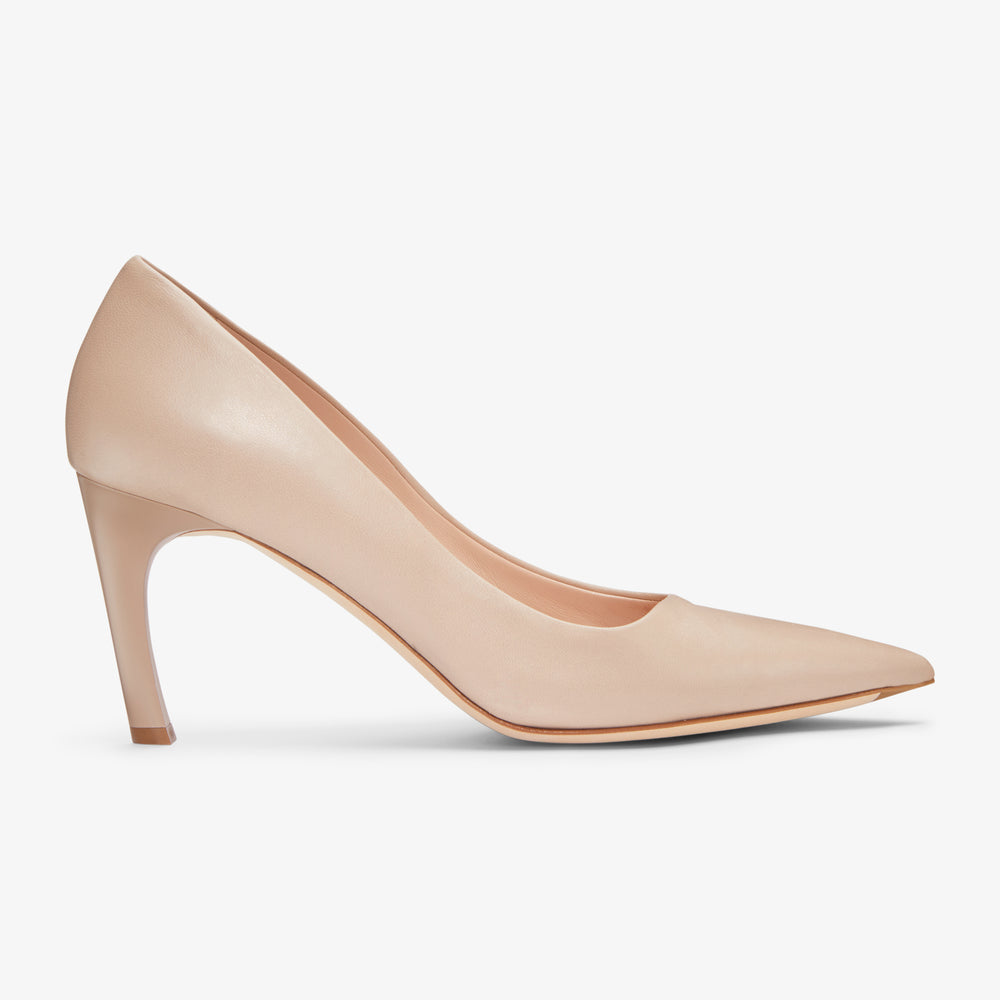 Packshot image of Ginger Pump in Glove Nappa