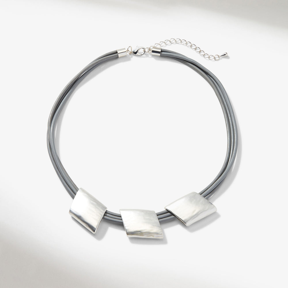 Packshot image of the Herma Necklace in Silver