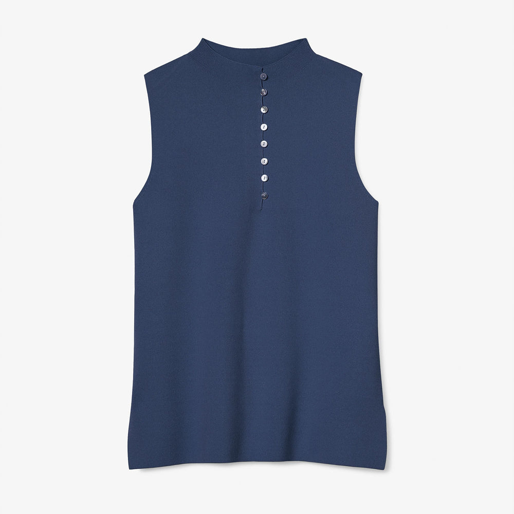Packshot of the malki top in jardigan knit in blatic blue