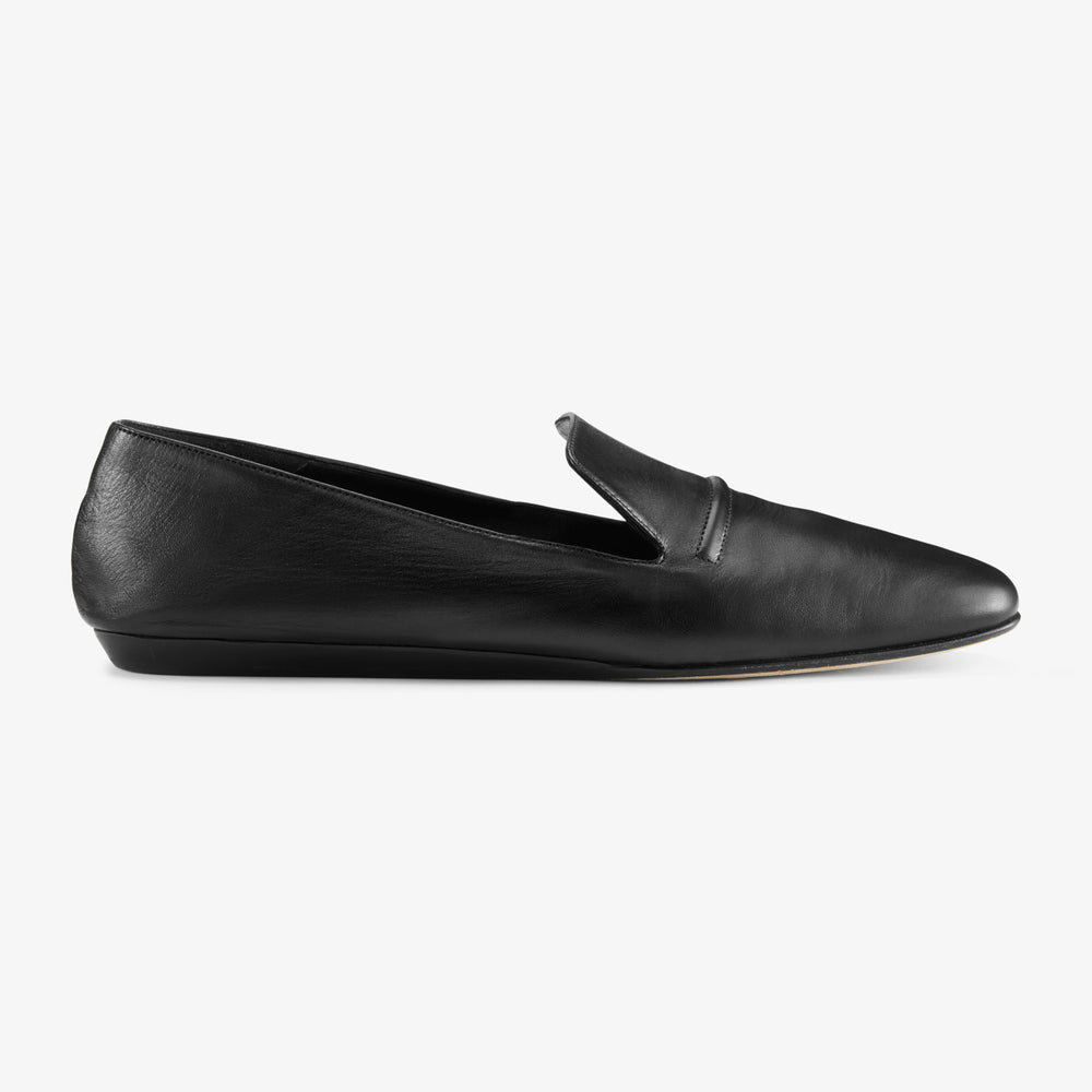 Packshot image of the Grace Loafer—Kidskin in Black