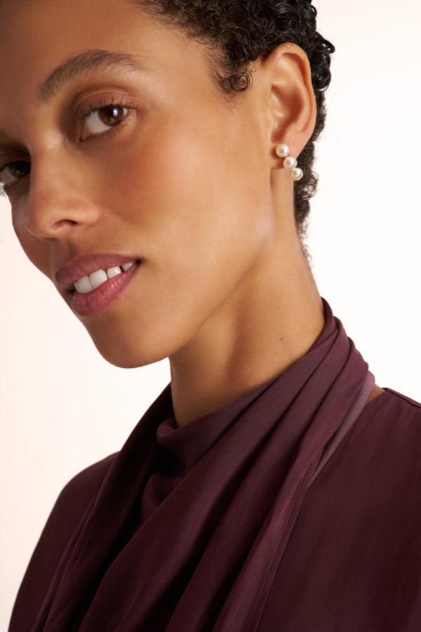 Sariah Earring :: Gold/Pearl
