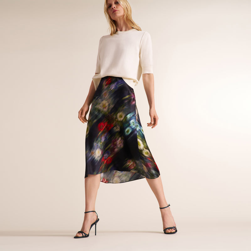 Iroha Button Back Top