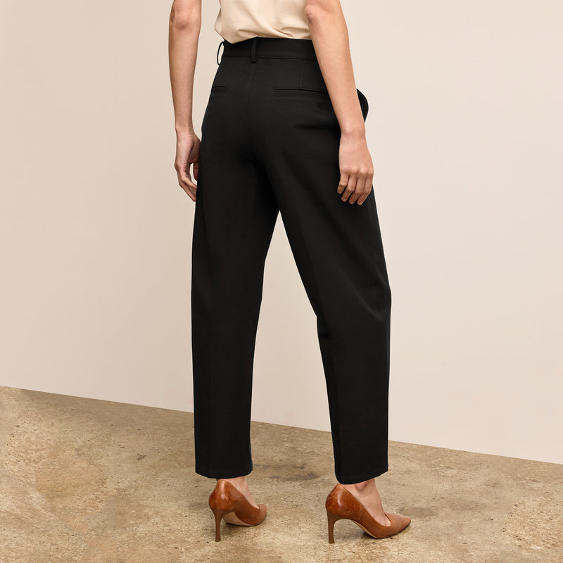 Bari Barrel-Leg Jean