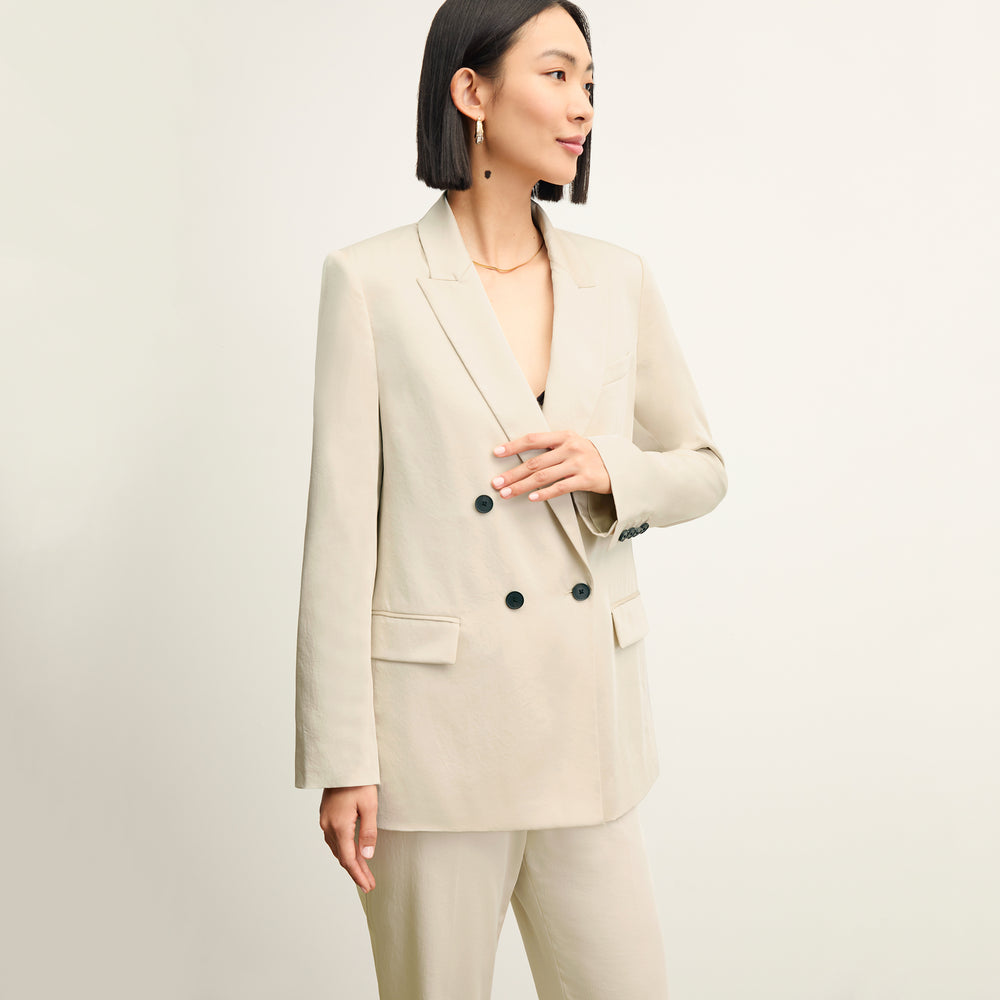 Front image of a woman wearing the o'hara jacket in champagne