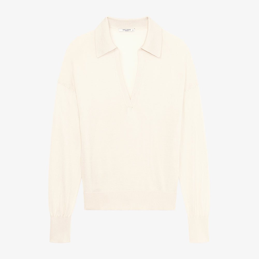 Still image of the Leo Pullover