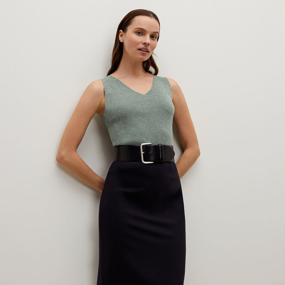Woman standing wearing the Beebe belt
