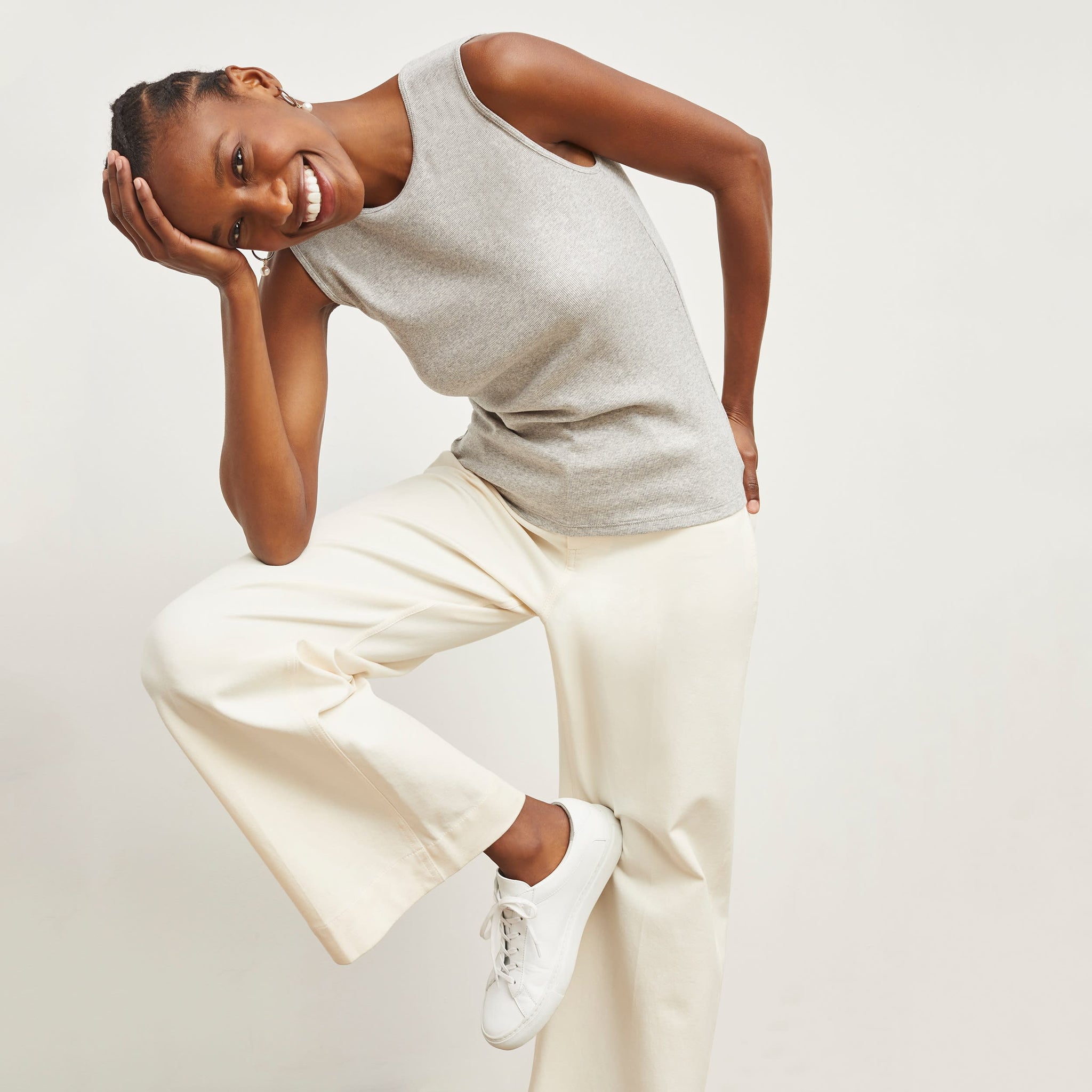 front image of woman wearing the paige tank in gray melange