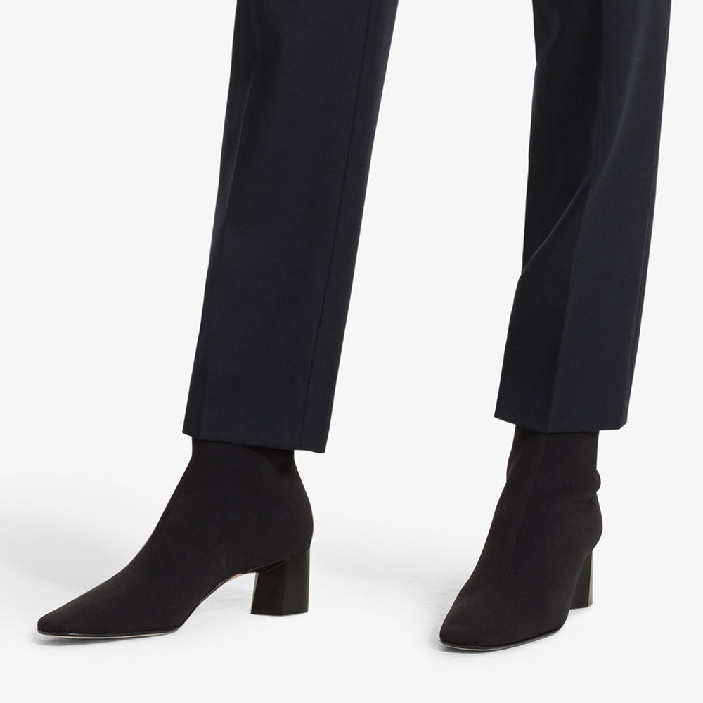 Woman standing wearing the Zelda boot.