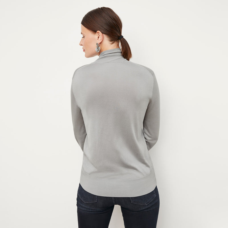 Elizabeth Turtleneck