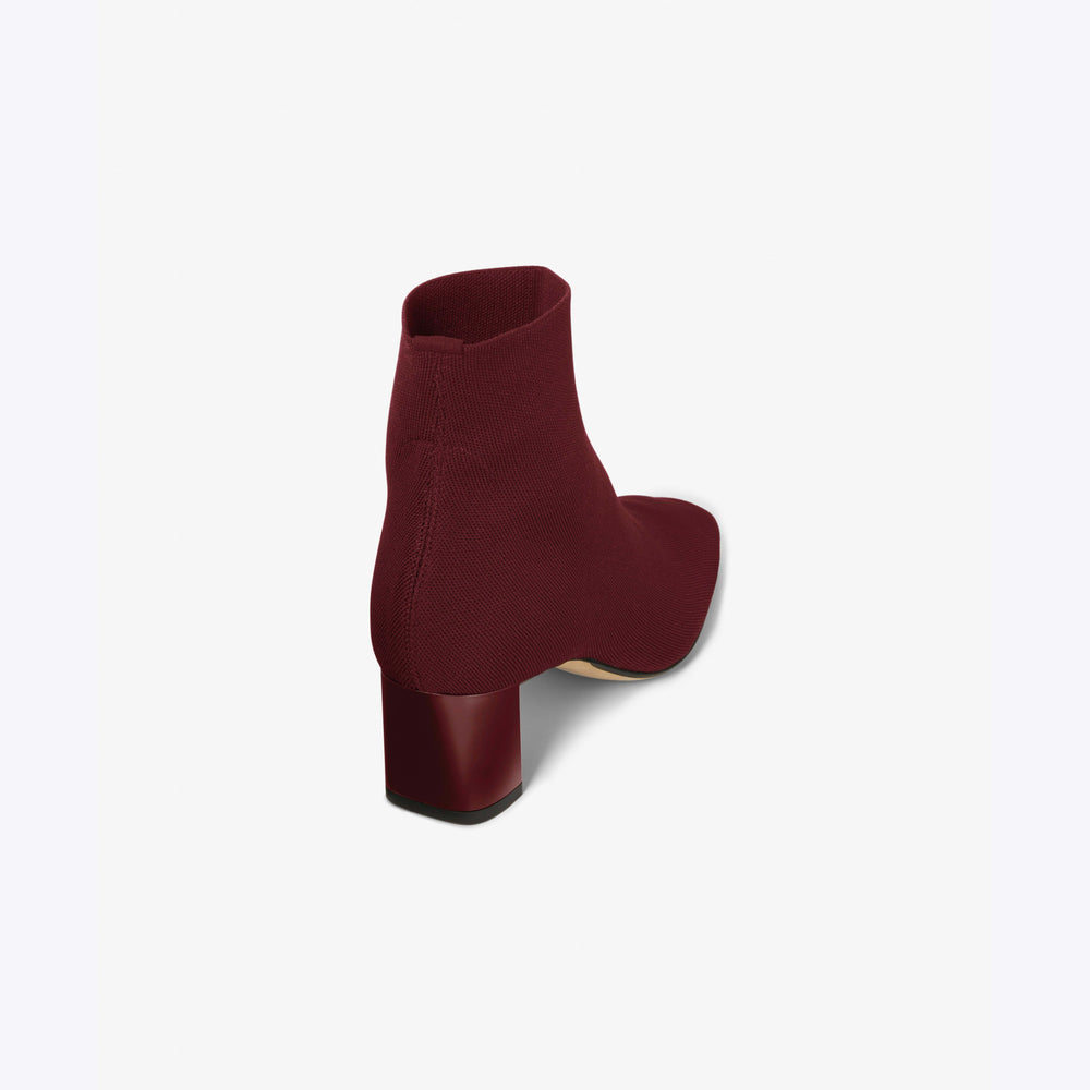 Back angle packshot image of the Zelda Boot—3D Knit in Burgundy
