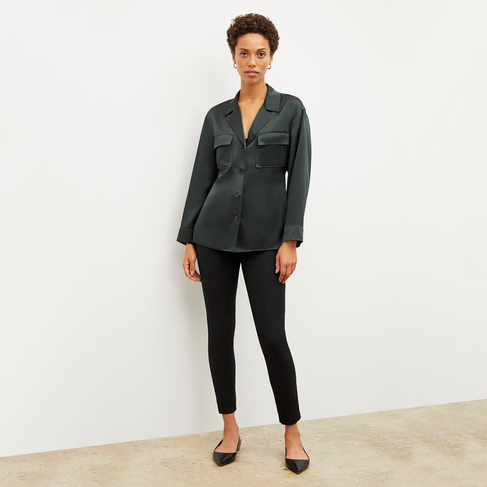 Front image of a woman wearing the Sammataro Jean in Black