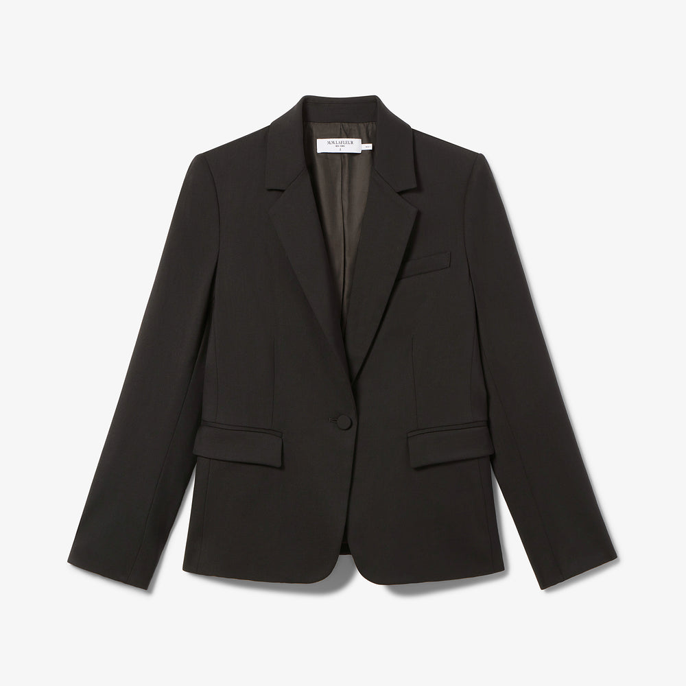 Packshot image of the Yiyan Blazer Short in Black