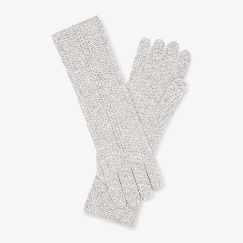 Packshot image of the Circle Cable Gloves—Cashmere in Heather Gray
